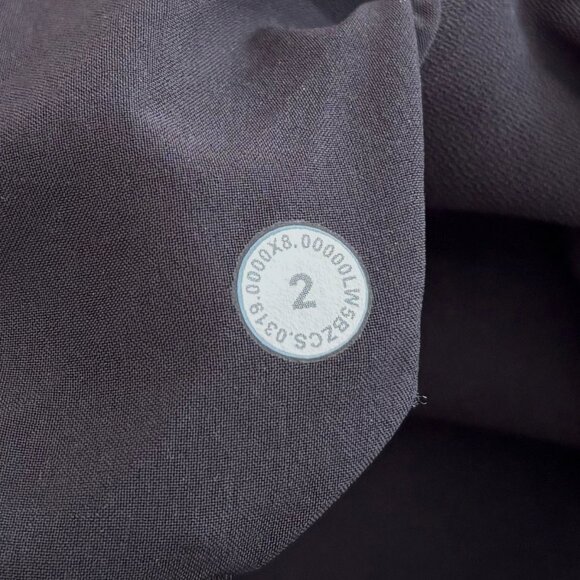 lululemon Black On the Right Track Pant size 2 - Picture 13 of 14
